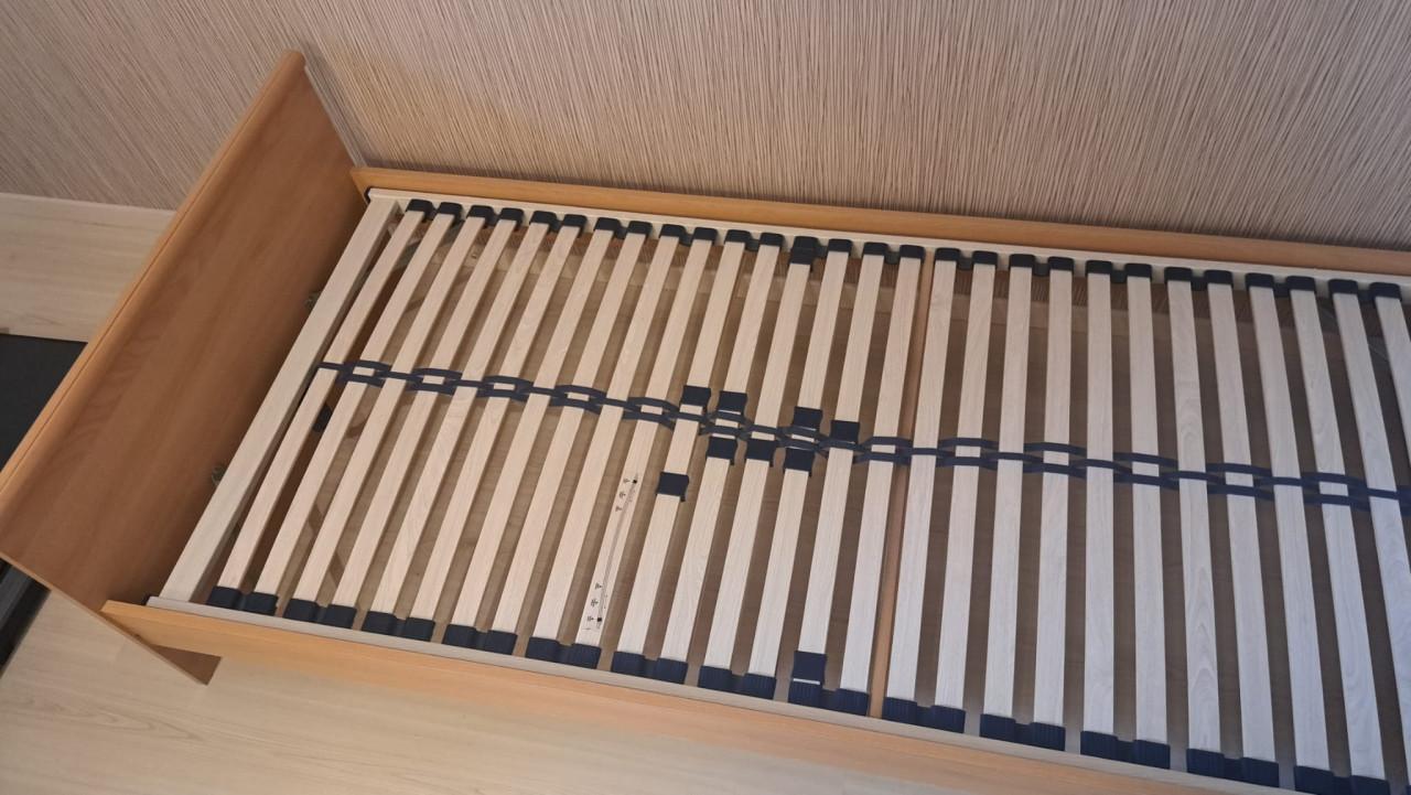 Bed en lattenbodem 90x200