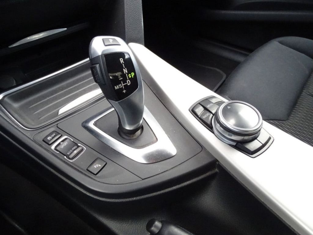 BMW 3-serie gran turismo 320i business bi-xenon | navi