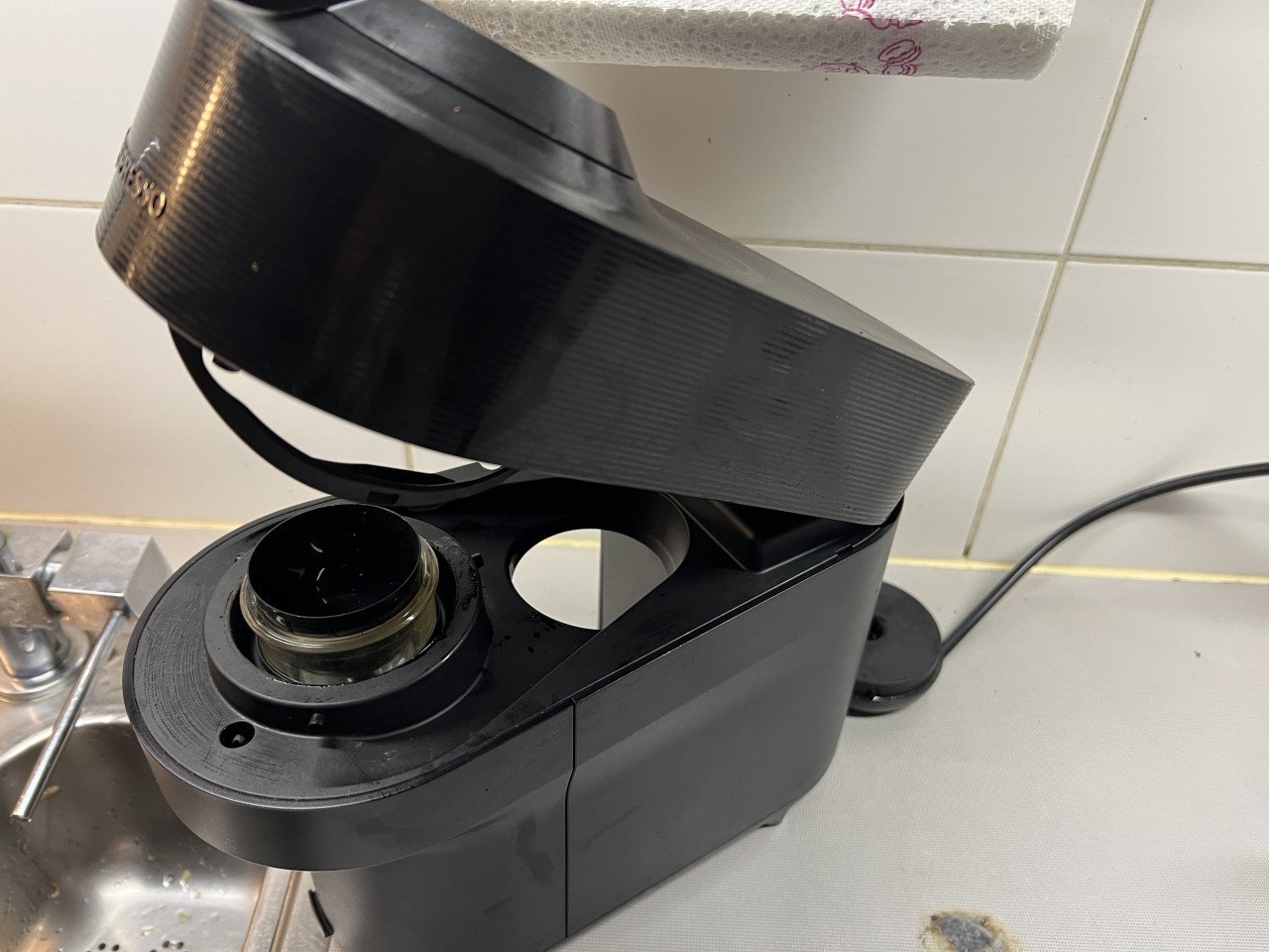 Als nieuwe Magimix Nespresso Vertuo Pop Liquorice Black winkelprijs €90,-