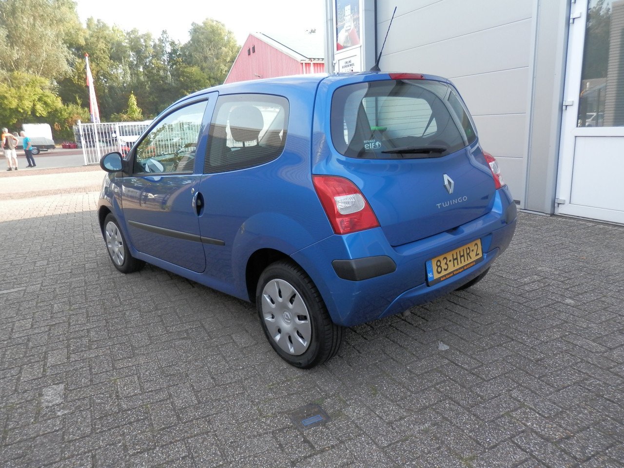Auto Garant Biedt Aan: Renault Twingo 1.2 Authentique