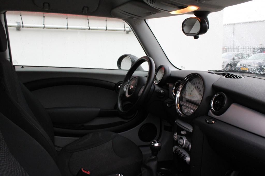 Mini Cooper mini 1.6