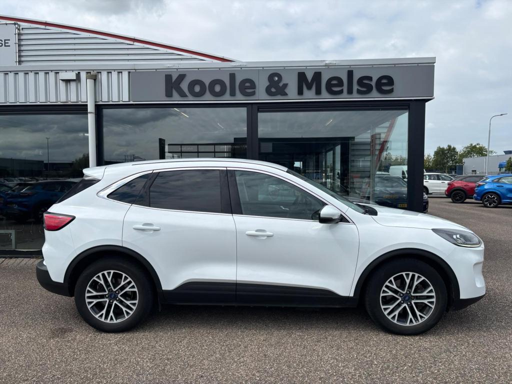 Ford Kuga 2.5 phev e-cvt 225pk titanium, winterpakket, trekhaak