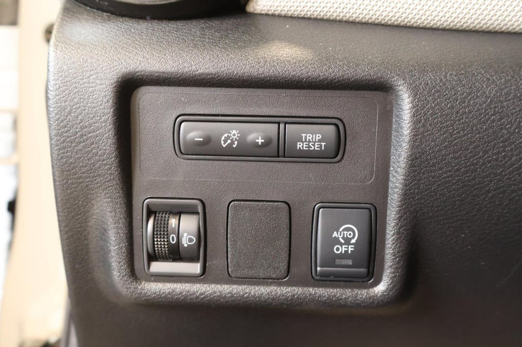 Nissan Micra 0.9 ig-t n-connecta nl auto, cruise controle, navi,