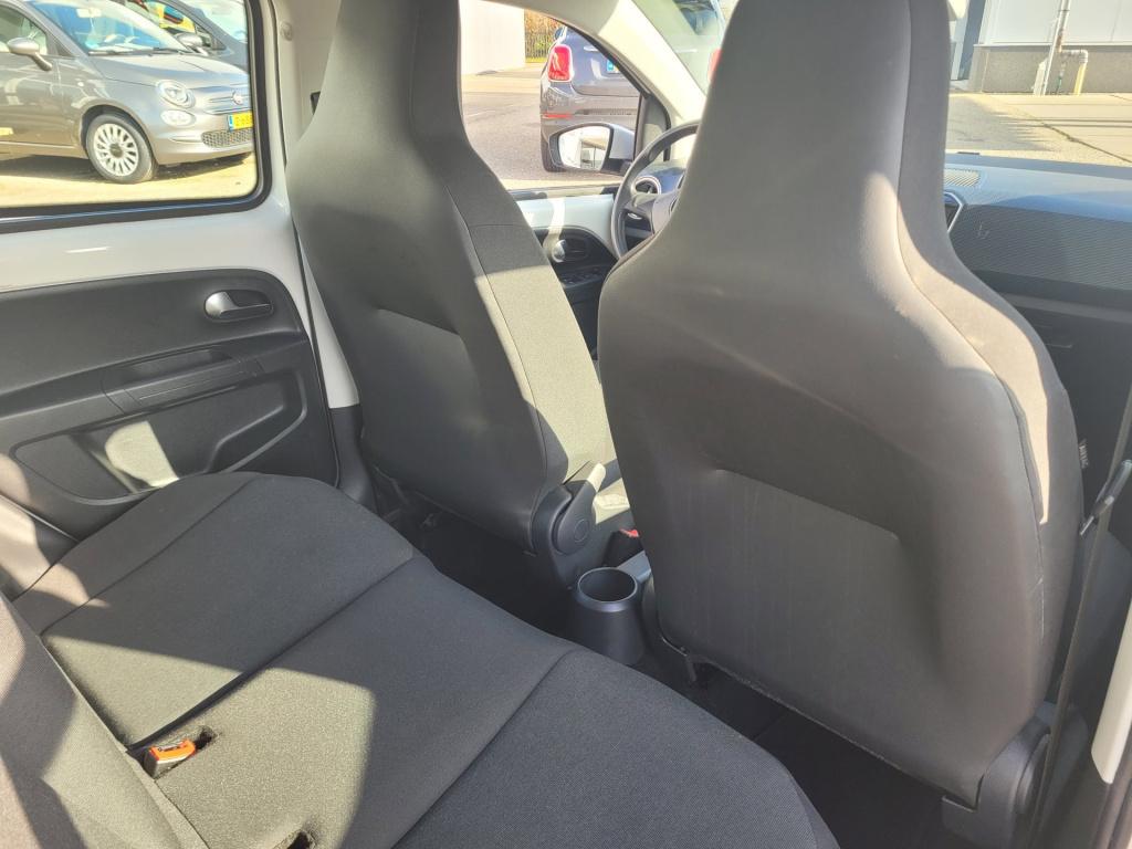 Volkswagen UP! 1.0 bmt move up!