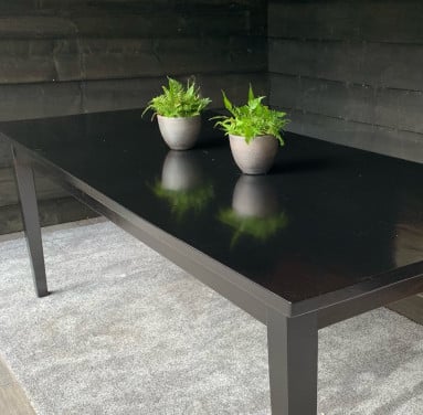 Eettafel zwart