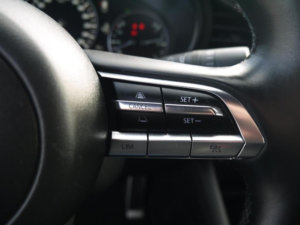 Mazda 3 2.0 e-skyactiv-x m hybrid 180 comfort met bose& leer|rijklaar