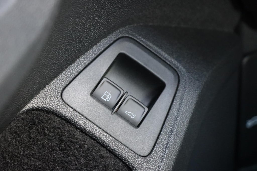 Volkswagen Tiguan 1.4 tsi ehybrid r-line business + 245pk dsg6