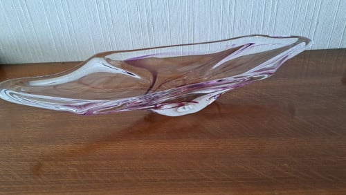 Mooie al 50 jaar oude glazen schaal van Murano glas.