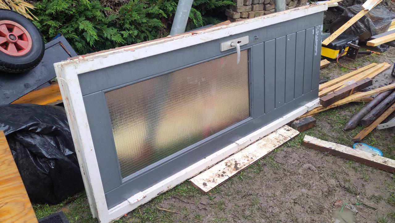 Buitendeur met kozijn 83x208