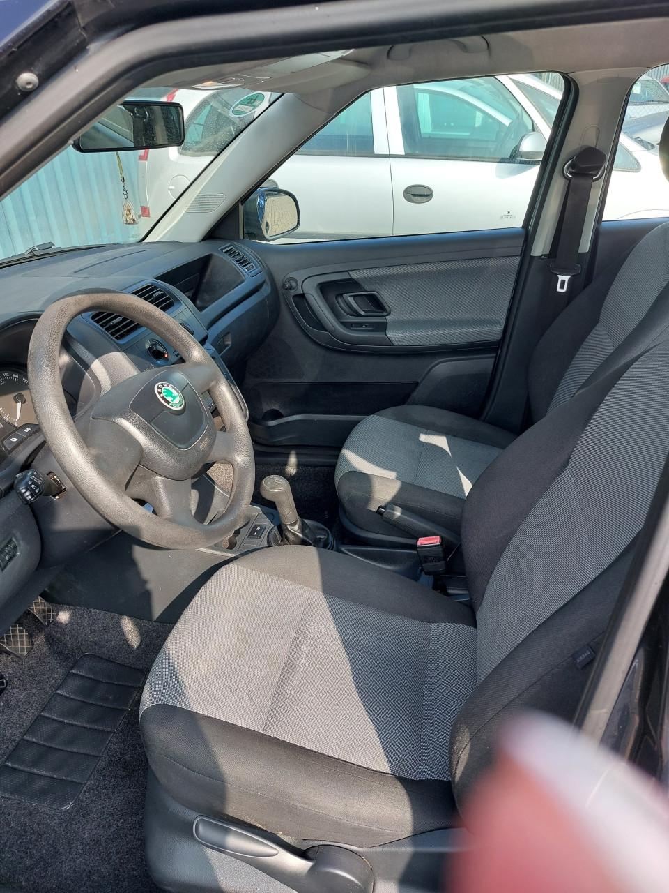 Skoda fabia bj 2012   2250 euro