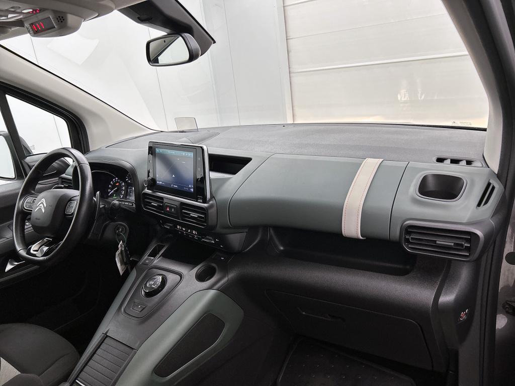 Citroen Berlingo 130 pk automaat xtr | rijklaar | adaptive cruise | trekhaa
