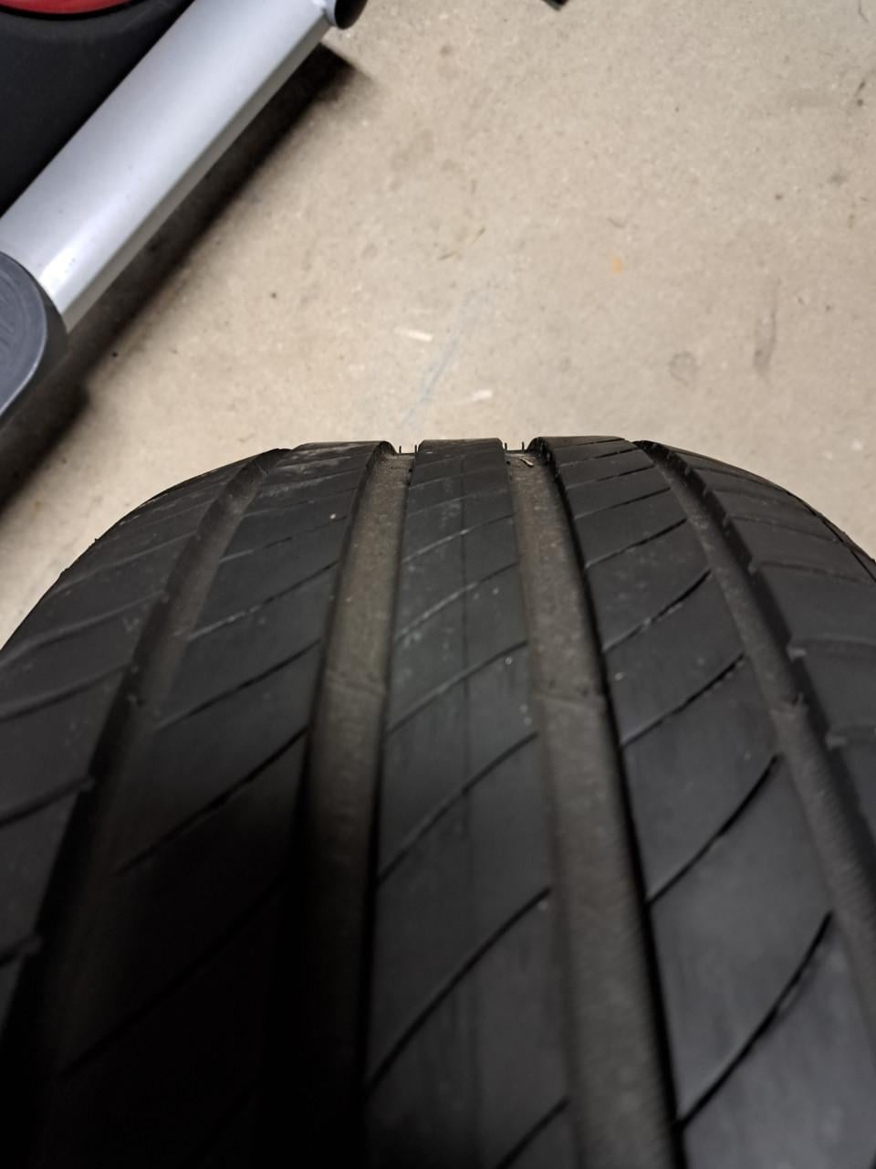 4x Michelin Primacy4 225/50R17 zomerband