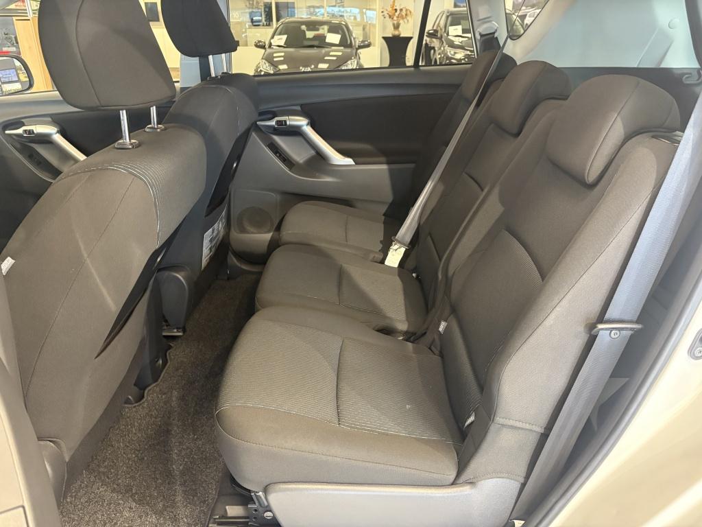Toyota Corolla Verso 1.8 vvt-i business | dealer onderhouden |