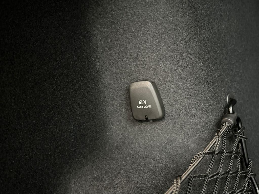 Volvo XC60 t6 awd gt ultra dark