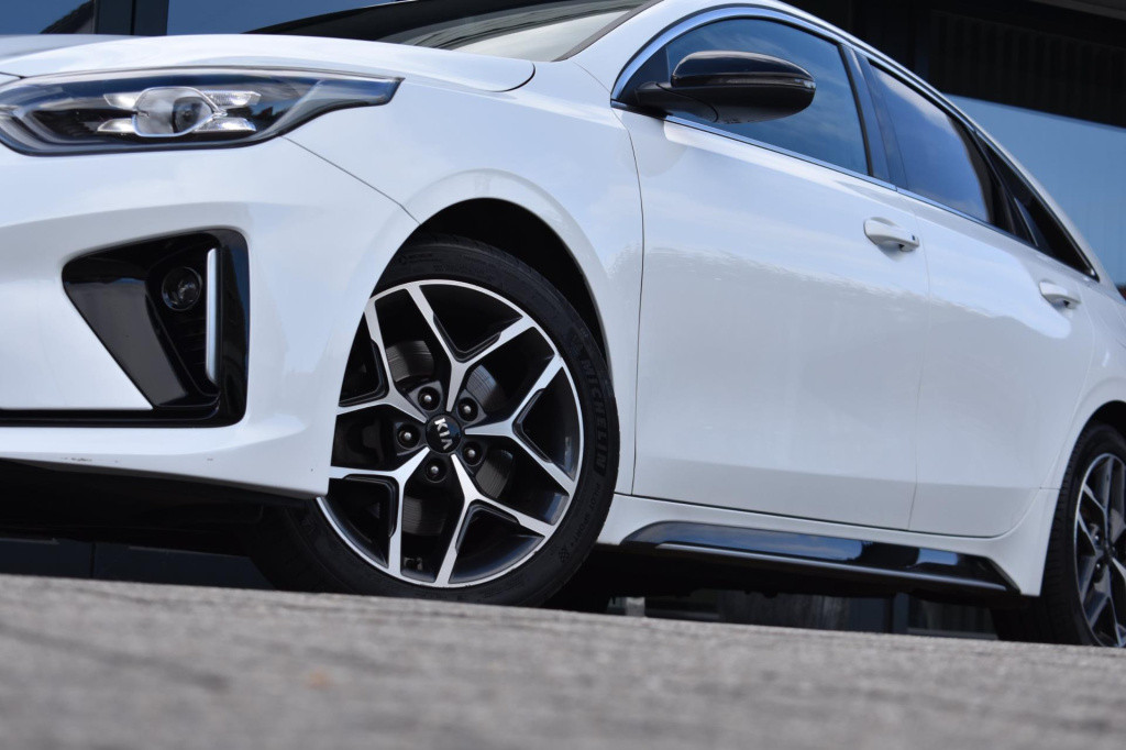 Kia Proceed 1.4 t-gdi gt-line | apple carplay | android auto | stoel + stuu