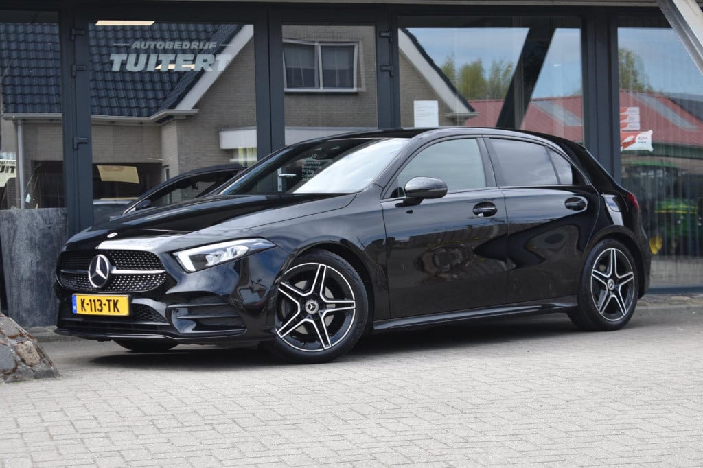 Mercedes-Benz A-Klasse 180 amg night | sfeerverlichting | camera | nap | st