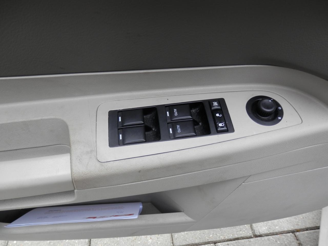 Auto Garant Biedt Aan: Chrysler 300c Special Edition