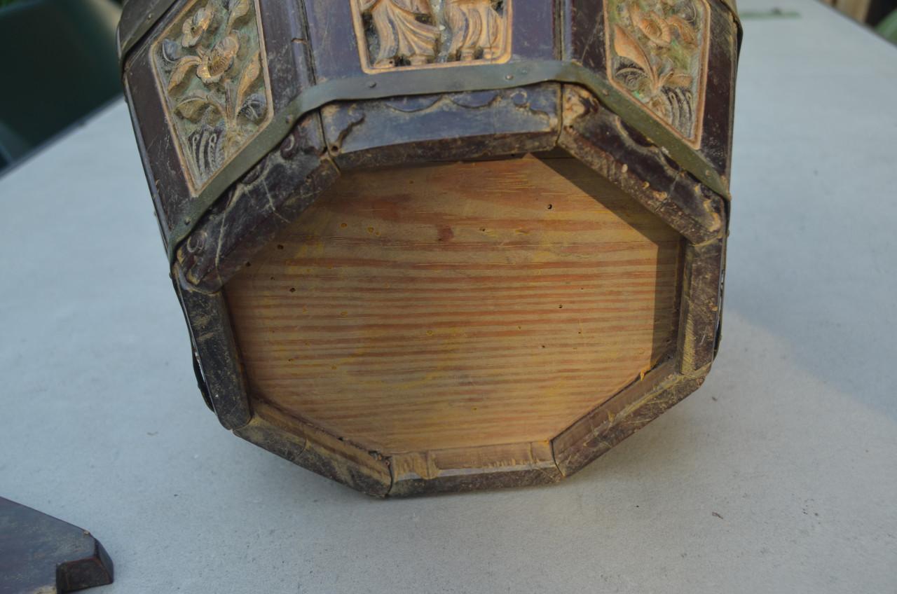 Chinese houten theepothouder octagonaal, gesneden, hout