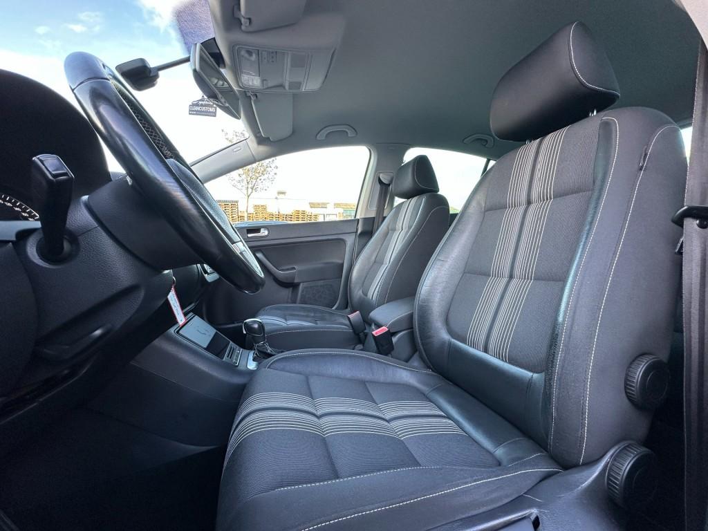 Volkswagen Golf Plus 1.2 tsi match automaat trekhaak cruise control pdc voo