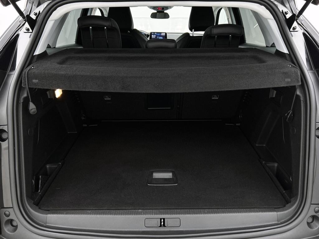 Peugeot 3008 1.2 puretech allure limited automaat | navigatie | grip contro