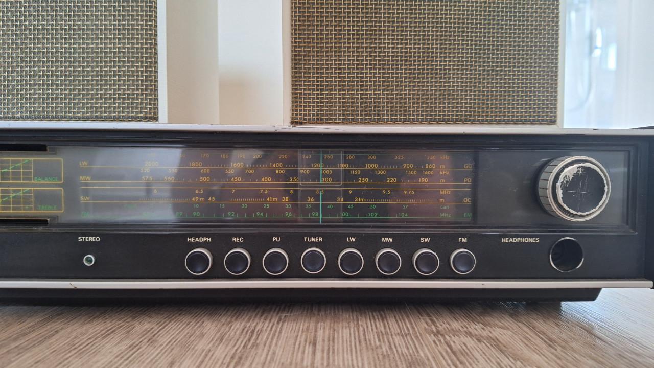 Erres SX 6741 Tuner + Versterker + Liesenkötter LTB 12