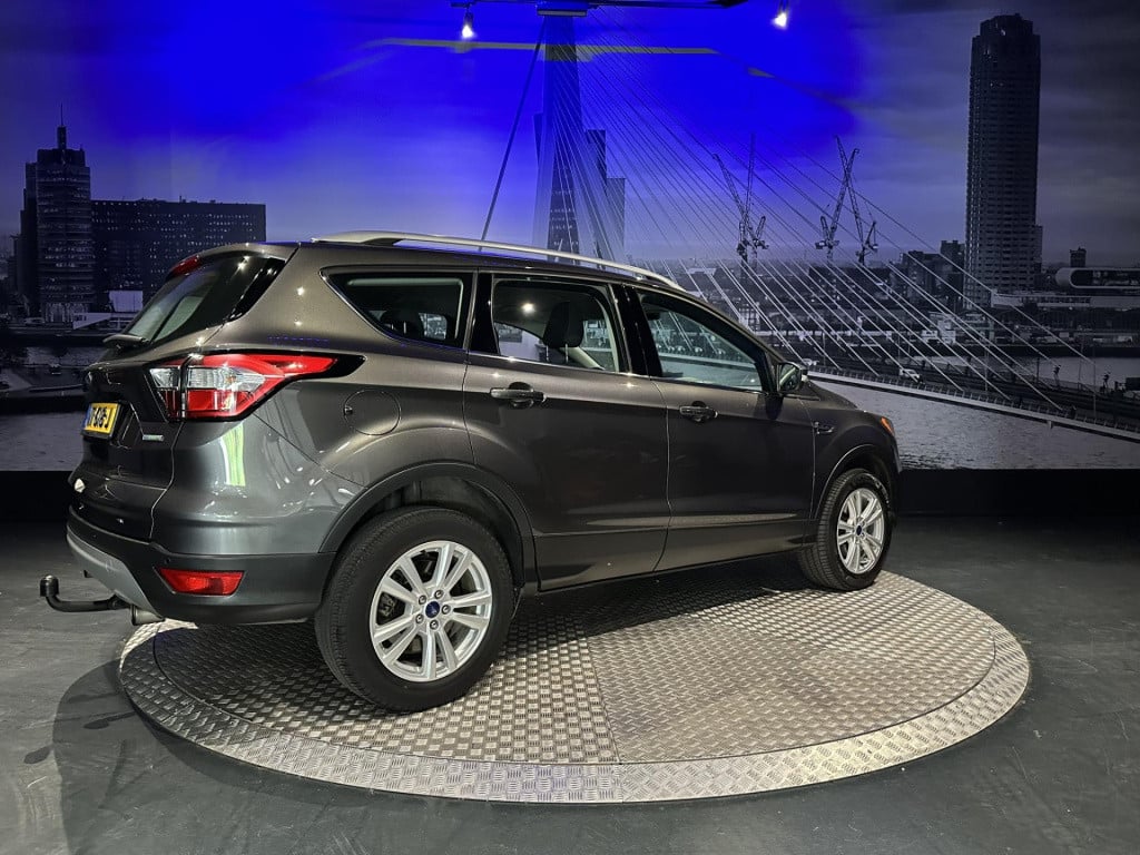 Ford Kuga 1.5 ecoboost trend ultimate *navi*trekhaak*