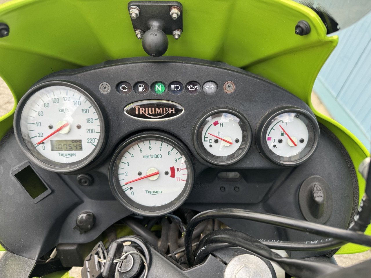 Leuke Triumph Tiger 955i 2005