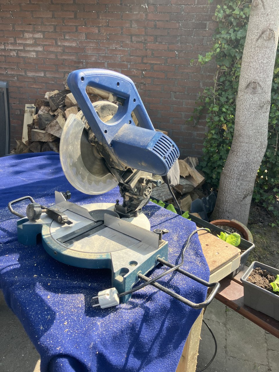 Afkortzaag te koop