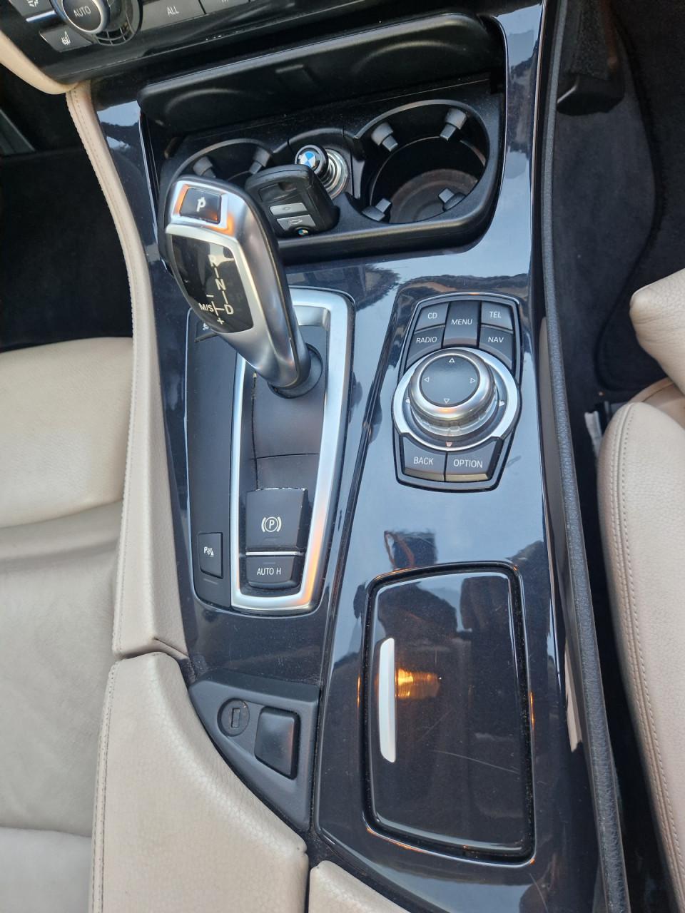 BMW 5-serie 528i High Executive