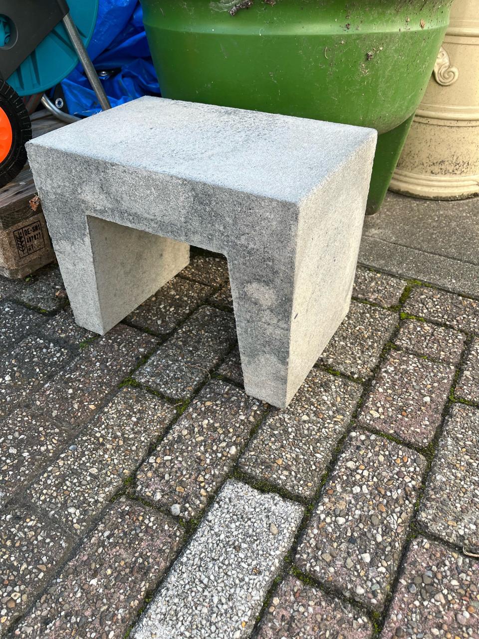 Betonnen u-element 2x