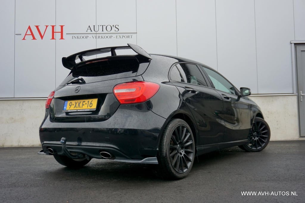 Mercedes-Benz A-Klasse 180 ambition automaat