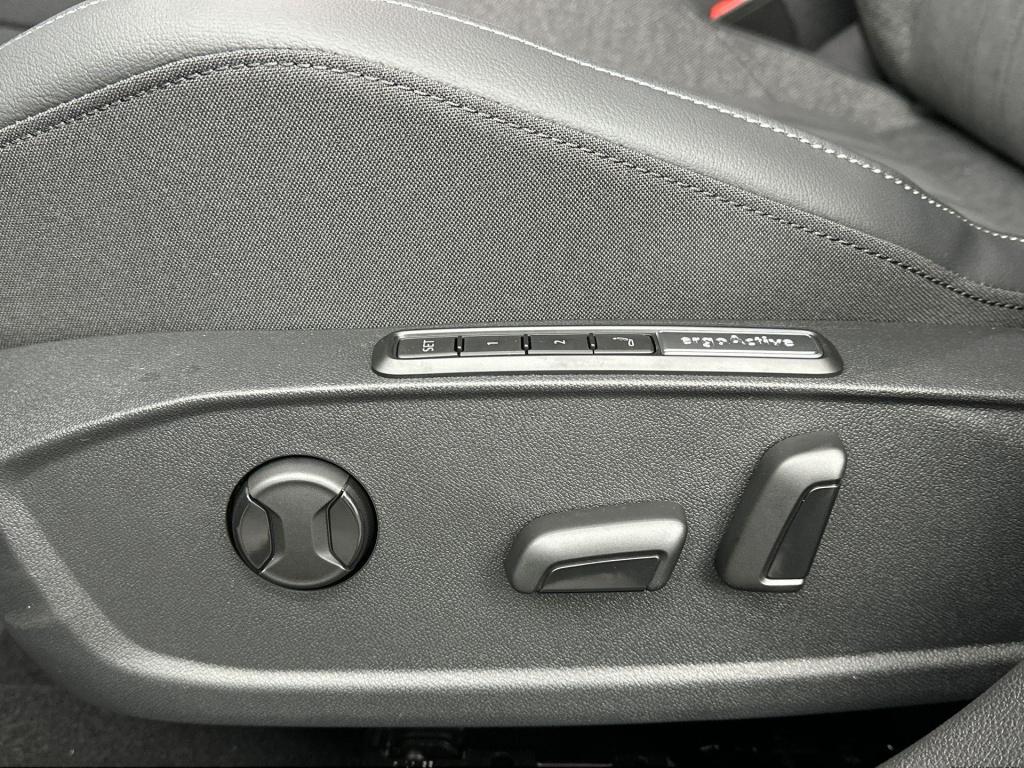 Volkswagen Golf style edition plug in hybride 204 pk