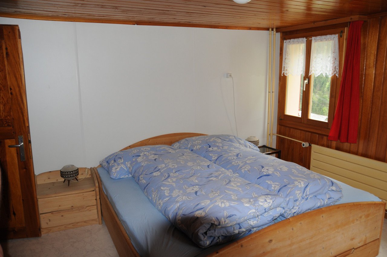 TE HUUR: vak. woning "Weid" Isenthal, Zwitserland