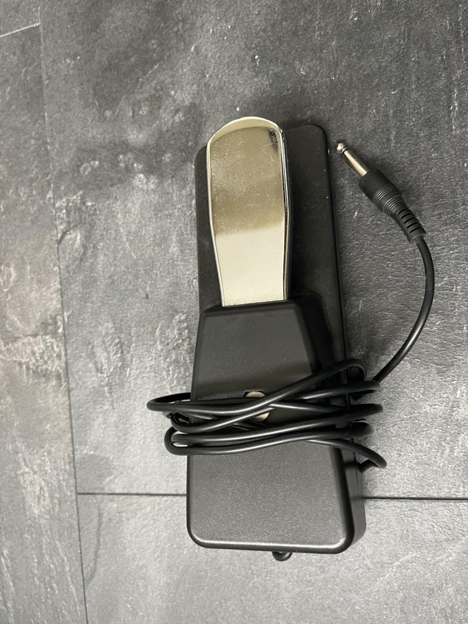 Keyboard voetpendaal