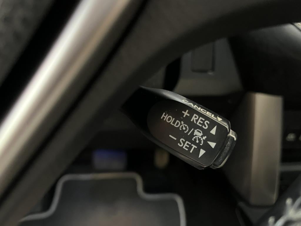 Toyota Rav4 2.5 hybrid awd executive | leer | bsm | 360 camera | trekhaak |