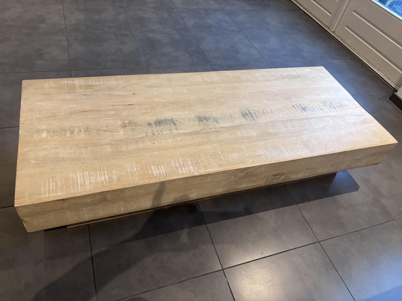 Salontafel en side table van mangohout