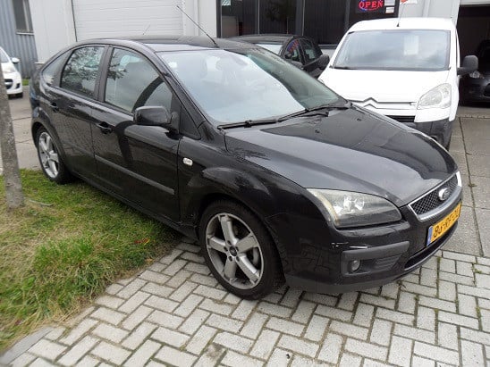 Ford Focus 1.6-16V/first edition/INRUILKOOPJE/Airco/Elek.pakket/BJ 2005