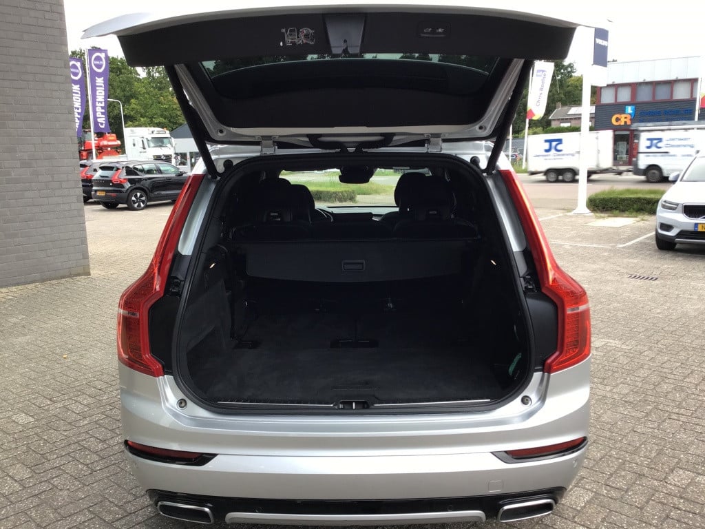 Volvo XC90 2.0 t8 awd r-design lounge pack