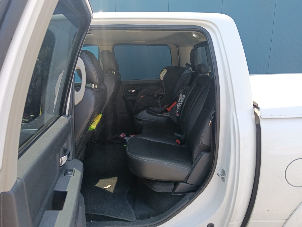 Dodge Ram 1500 hemi