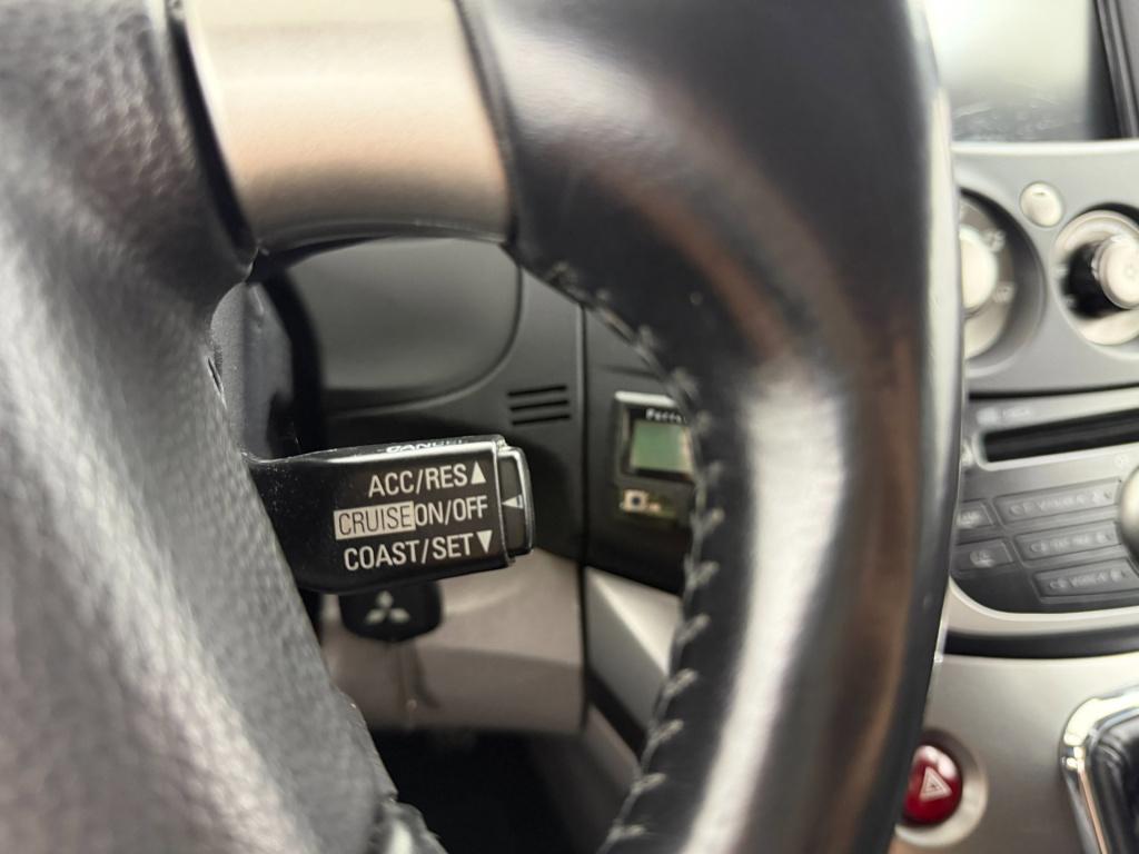 Mitsubishi Grandis occasion 2.4-16v insport | grijs | tweedehands mitsubish