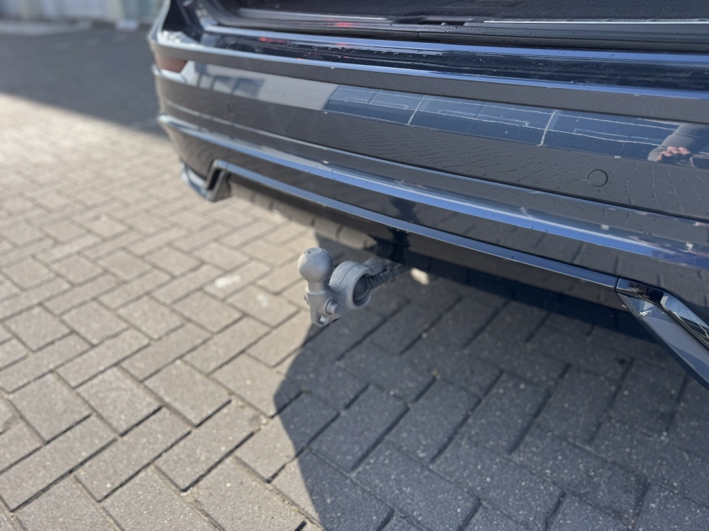 Volvo XC60 t6 398pk recharge plus dark| panodak| adap.cruise| trekhaak| 360