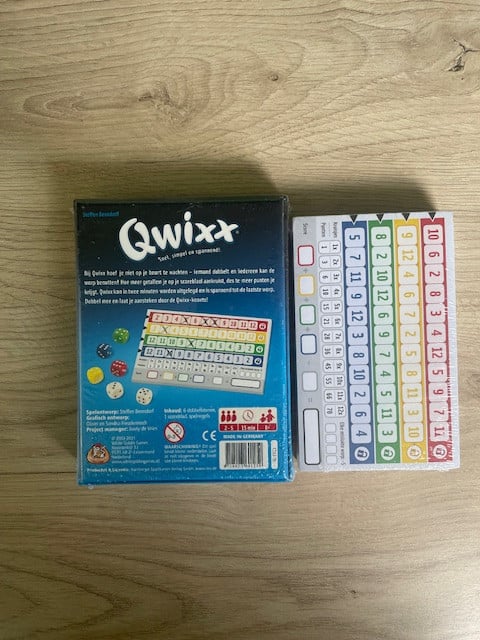 NIEUW spel Qwixx met uitbreiding