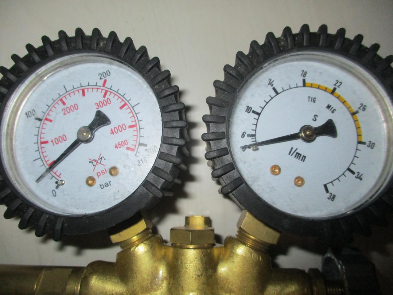 Gas reduceer toestel voor mig / mag lassen