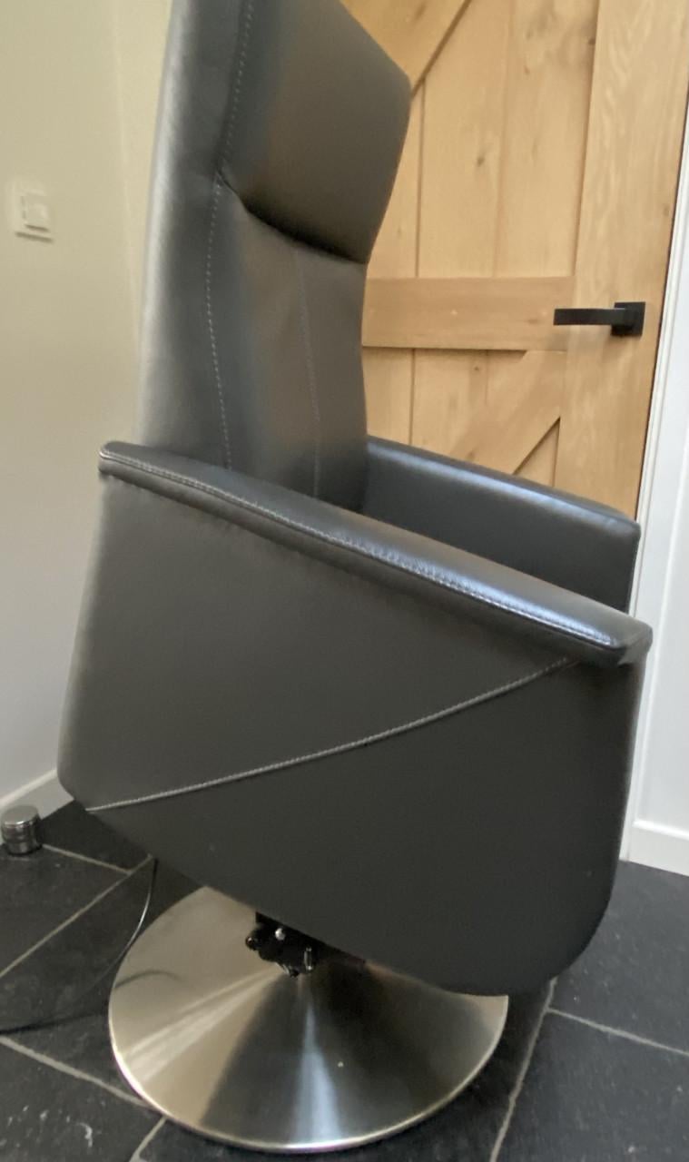 Prachtige sta  op stoel/ relax fauteuil van Prominent, maat S/M