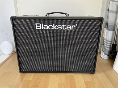 BLACKSTAR  GITAARVERSTERKER