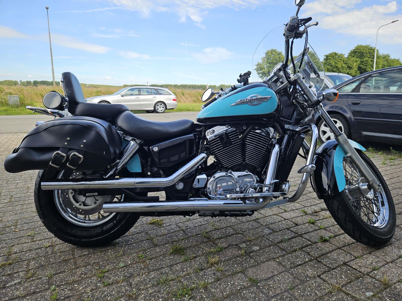 HONDA SHADOW 1100 American Classic Edition