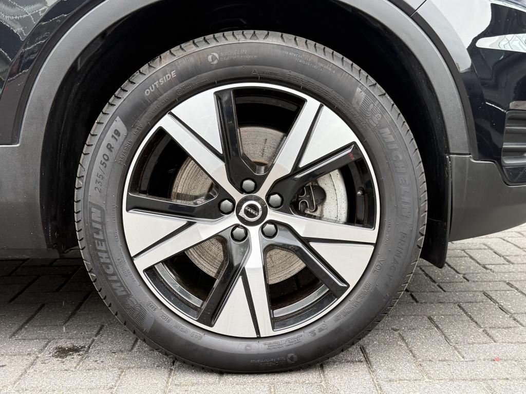 Volvo XC40 t5 262pk recharge r-design| panodak| adap.cruise| trekhaak| came