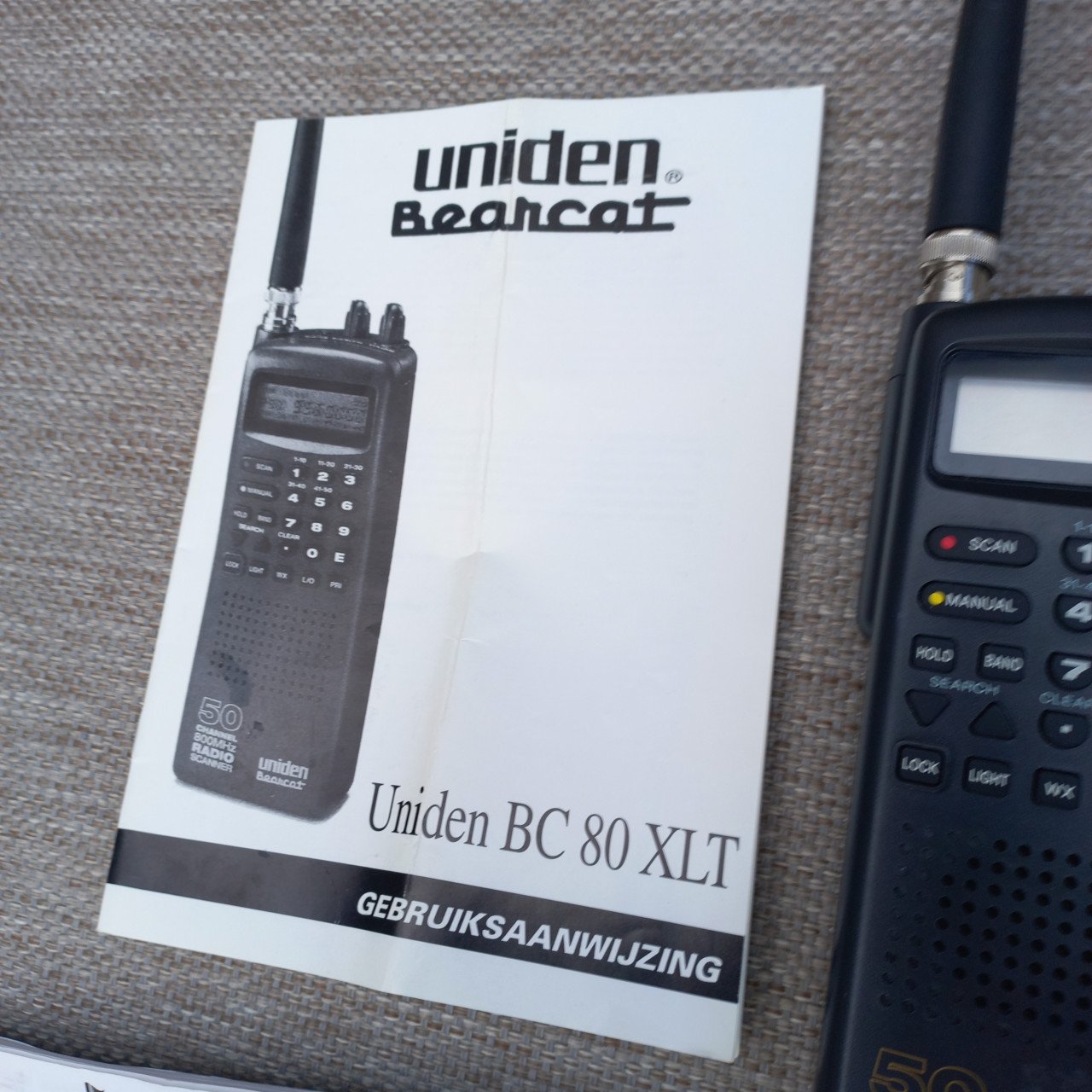 Uniden bearcat UBC 80 XLT Radio Scanner.