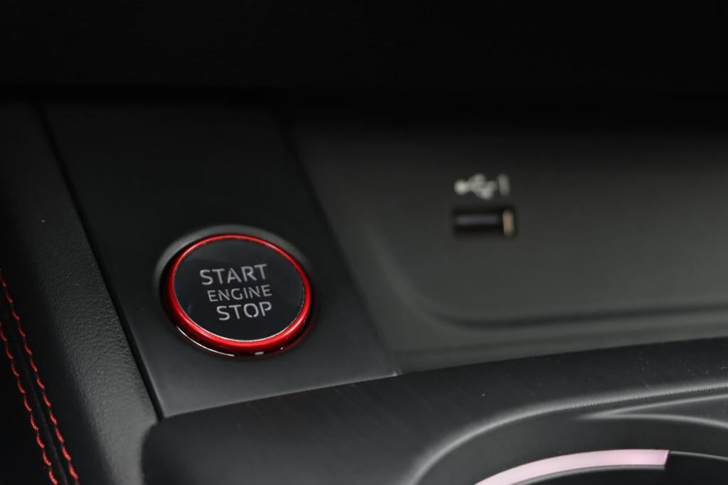 Audi Rs4 avant 2.9 tfsi quattro 450pk tiptronic