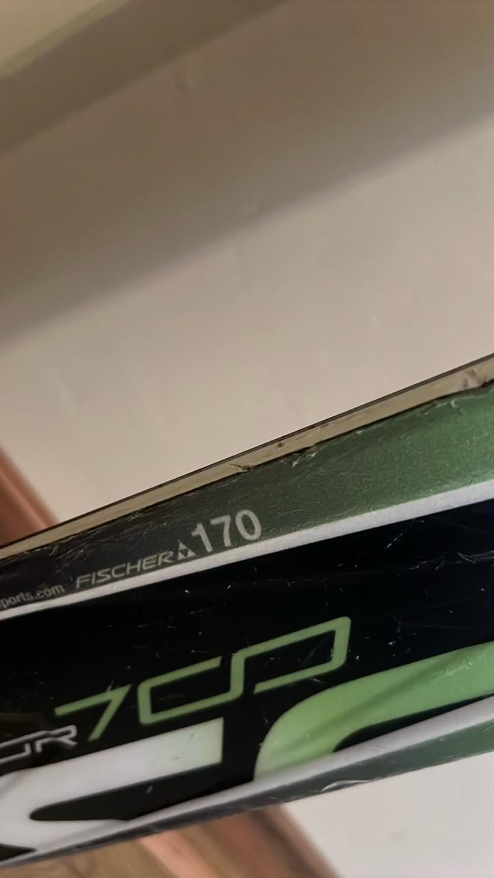 Fischer skies